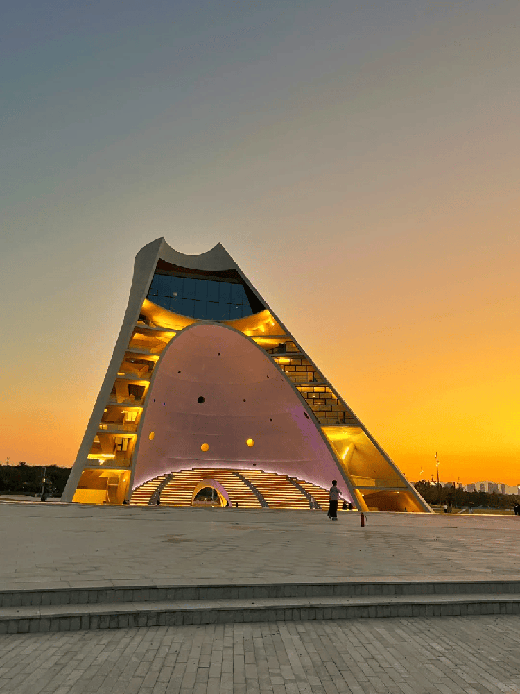 2025年11月 “聲”啟時(shí)光，塔韻新呈——煙臺(tái)時(shí)光塔自助導(dǎo)覽系統(tǒng)安裝案例